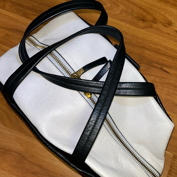 Marc by Marc Jacobs Black And White Leather Bag - Picture 7 of 16